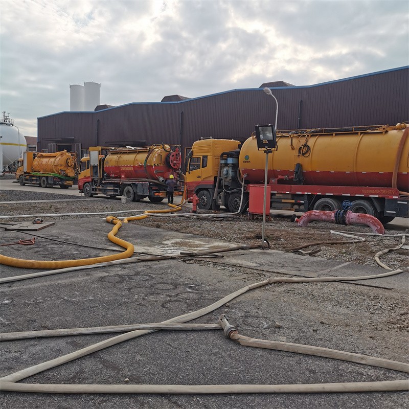 保亭污水池清理