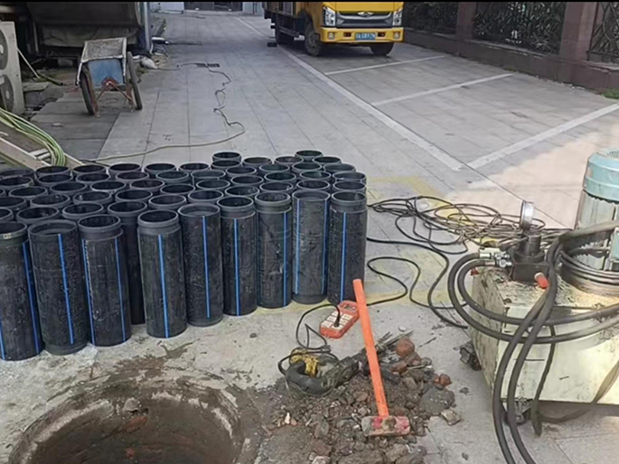 保亭PE置换管厂家 DN315置换管 非开挖管短管置换